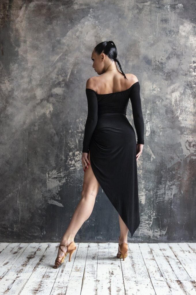Naioli Skirt Angle